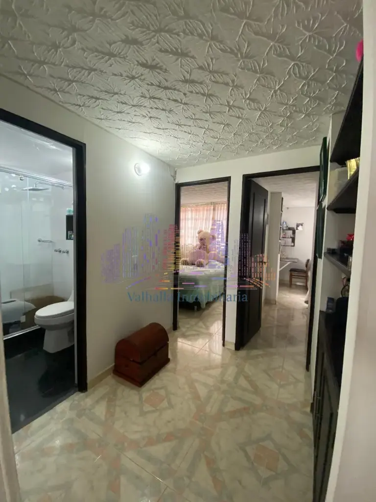 SE VENDE APARTAMENTO FUERA DE CONJUNTO EN EDIFICIO UBICADO EN ALGARRA, ZIPAQUIRÁ CUNDINAMARCA