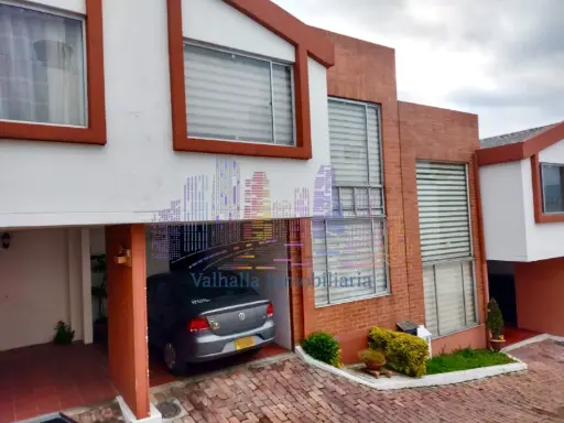 [CA08] SE VENDE CASA EN COGUA SECTOR LA GRANJA